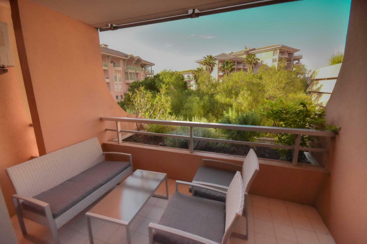 Jujuceline83 Apartment Fréjus Екстериор снимка